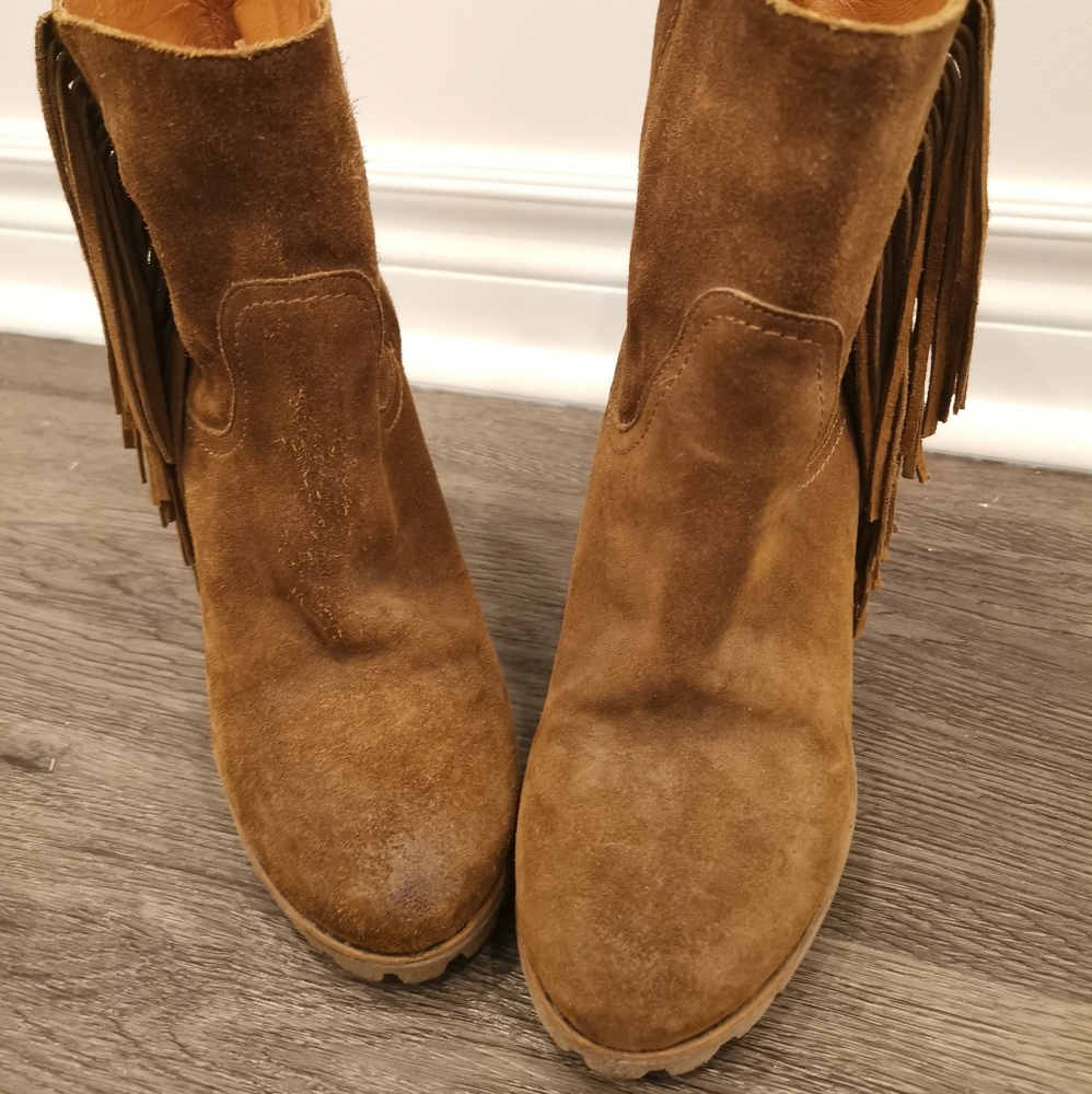 Strategia suede fringe boot wedges